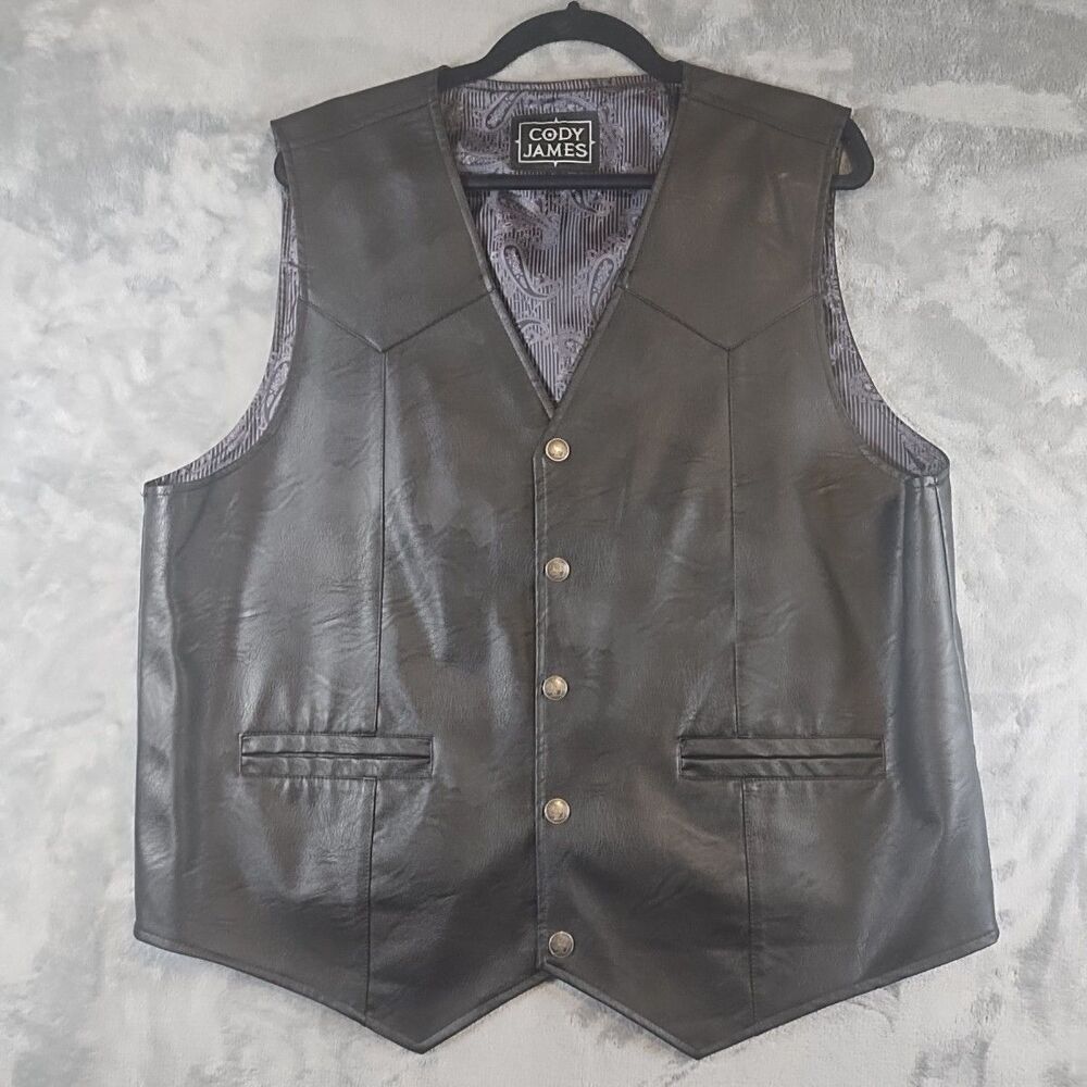 CODY JAMES FAUX LEATHER VEST Mens Size XL With Paisley Print Lining